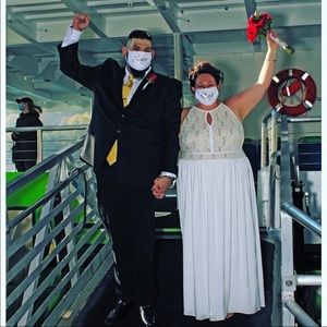 Wedding dress/ Prom dress